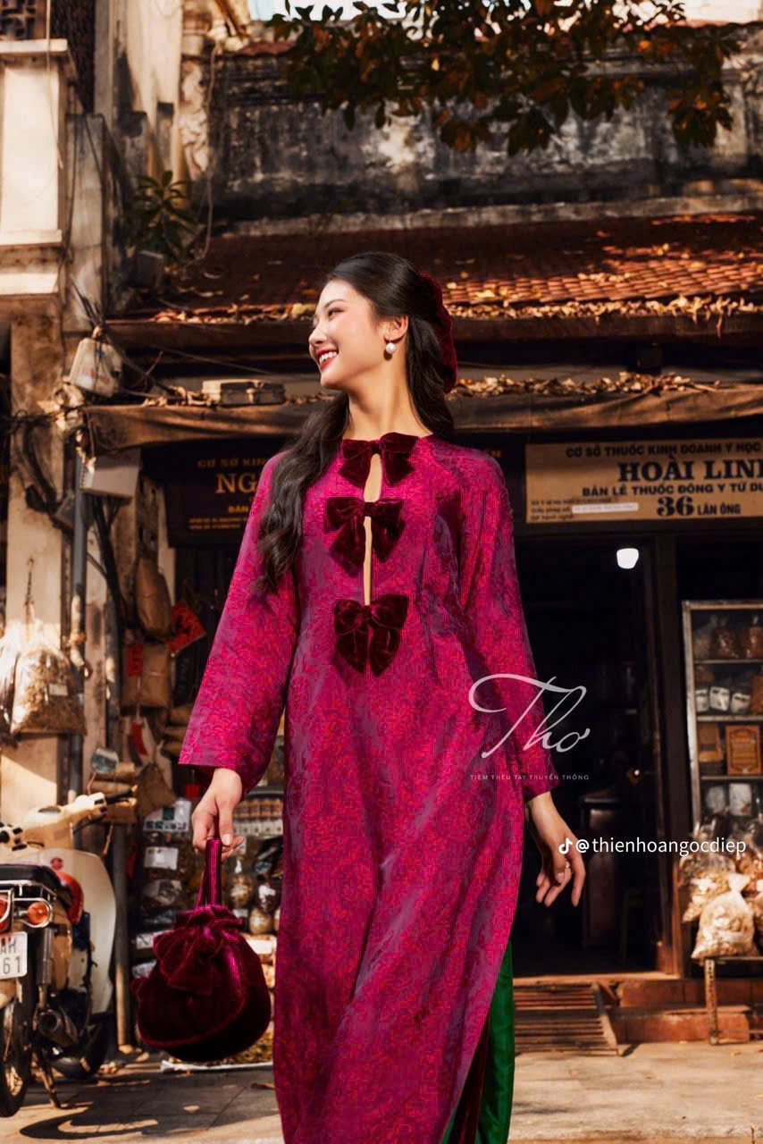 Ảnh Áo Dài Gấm 3 Nơ Nhung