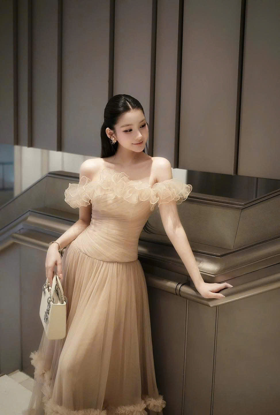 Ảnh phụ 2